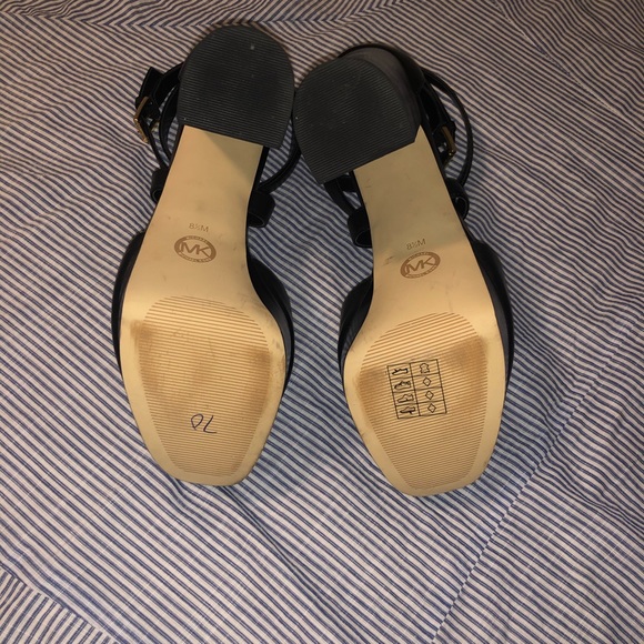 Michael Kors Platform Heels 🧨Host Pick - Picture 6 of 6